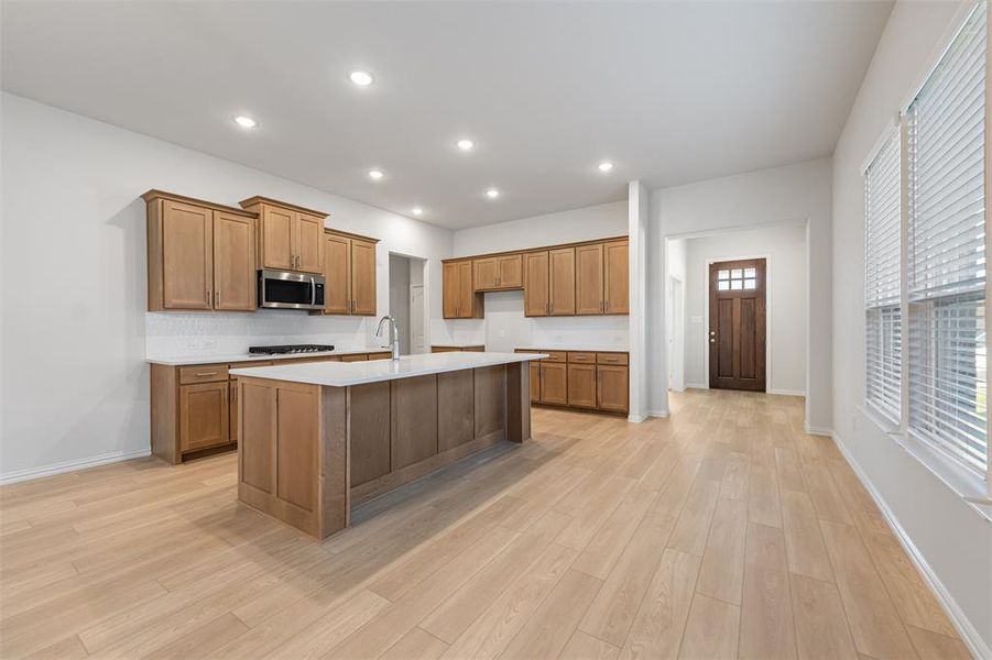 Furnished interior view inside a new home in Morningstar, Aledo (Image 12). Furnished interior view inside a new home in Morningstar, Aledo (Image 12).