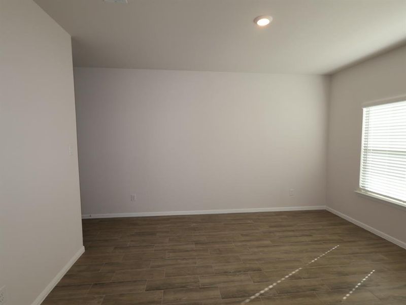 Spacious, unfurnished interior of a new home in The Preserve, Justin (Image 17).