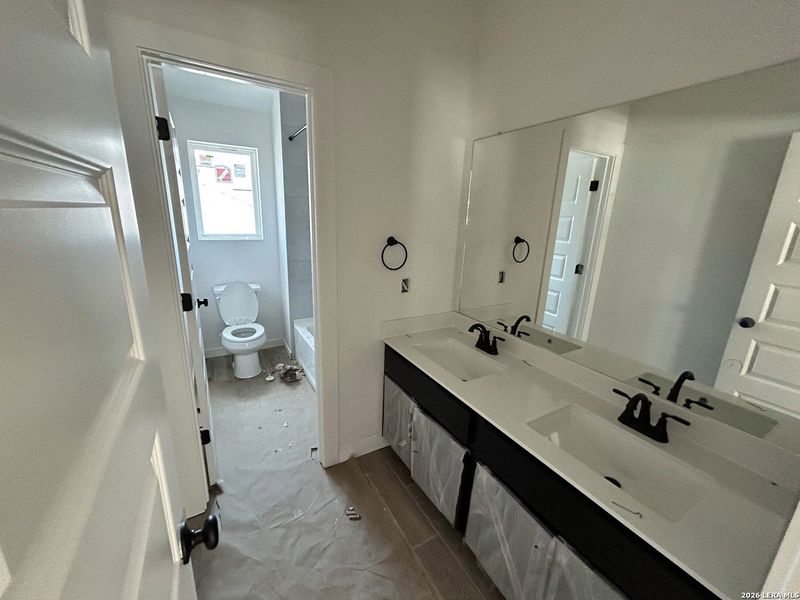 Furnished interior view inside a new home in Legacy at Lake Dunlap, New Braunfels (Image 6).