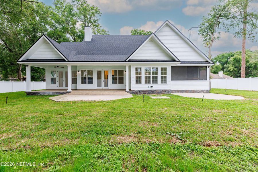 Exterior details and patio area of a home in , Jacksonville (Image 32).