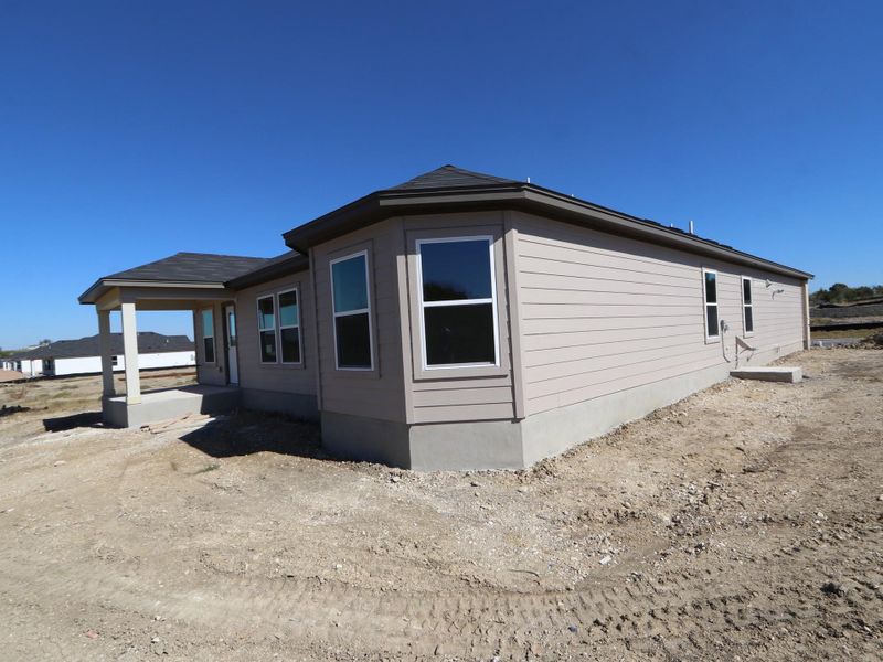 Exterior details and patio area of a home in Marble Creek Crossing, Austin (Image 1). Exterior details and patio area of a home in Marble Creek Crossing, Austin (Image 1).