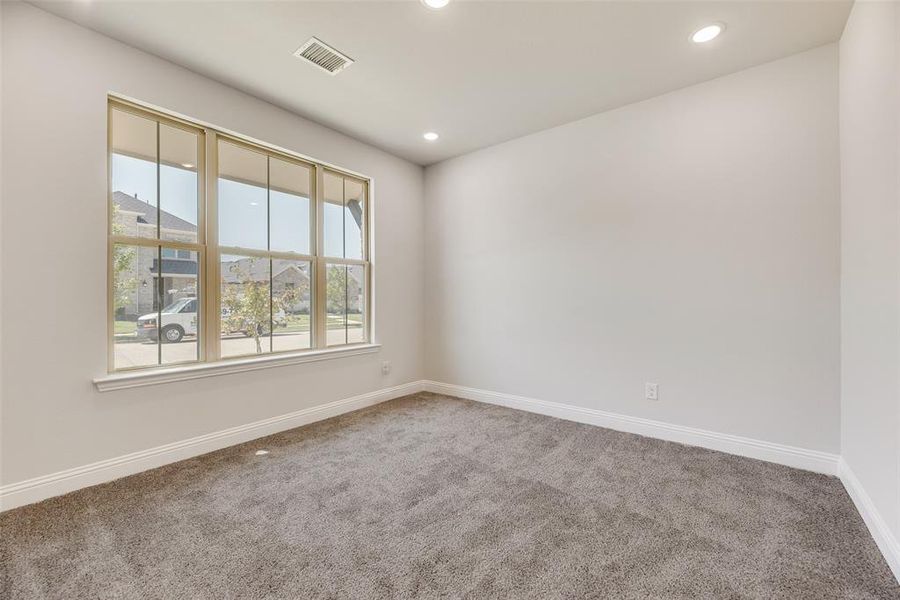 Spacious, unfurnished interior of a new home in Arbors at Legacy Hills, Celina (Image 13).