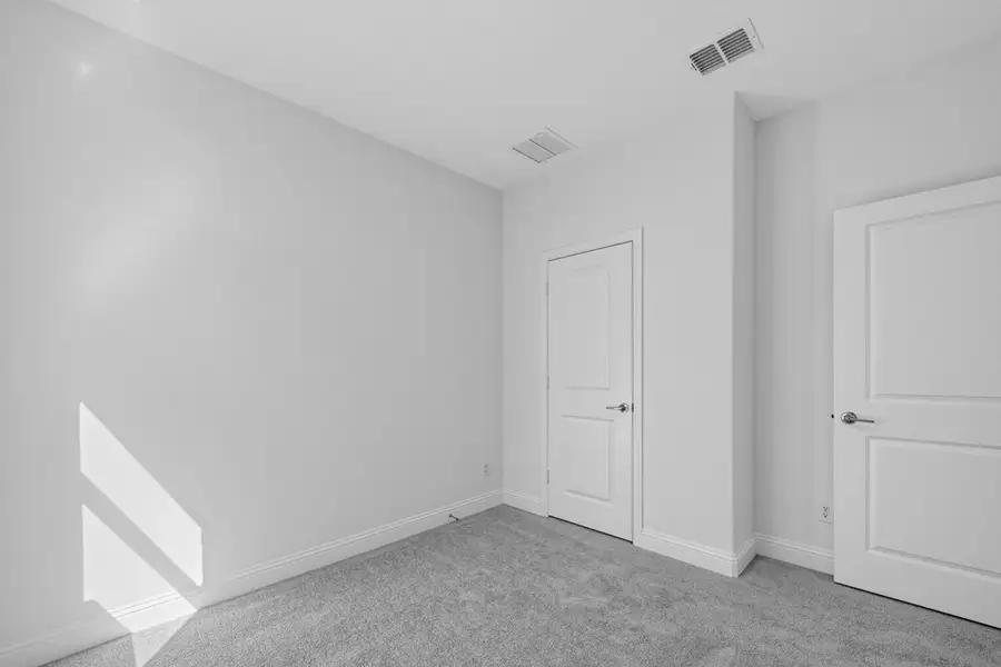 Spacious, unfurnished interior of a new home in North Sky Celina, Celina (Image 32). Spacious, unfurnished interior of a new home in North Sky Celina, Celina (Image 32).