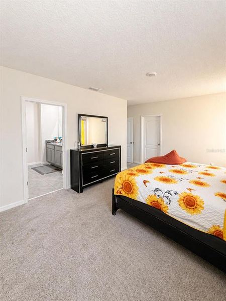 Furnished interior view inside a new home in , Kissimmee (Image 15).