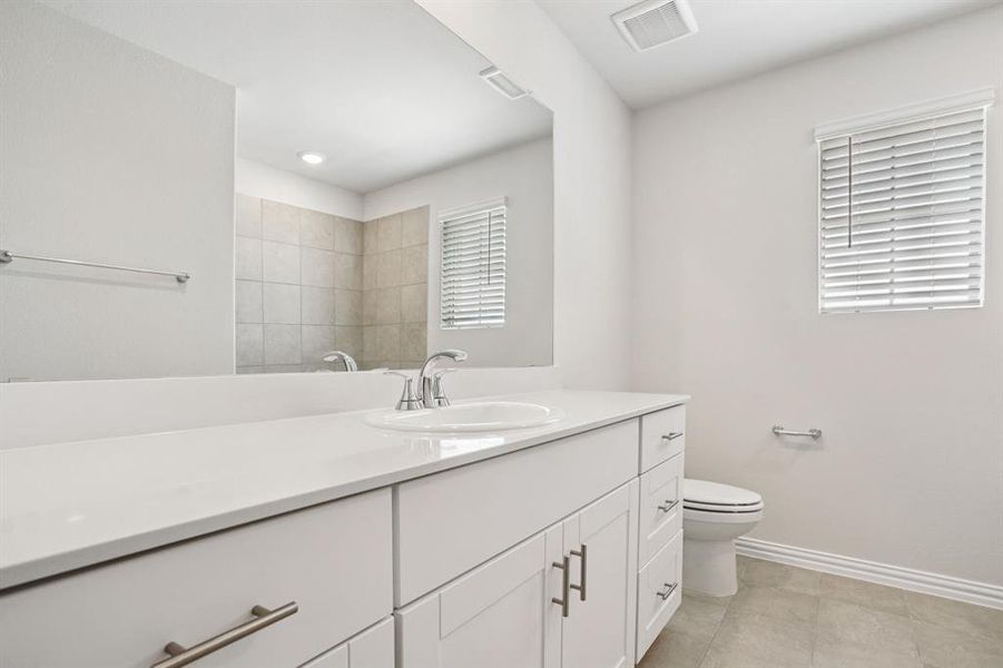 Furnished interior view inside a new home in Simpson Crossing - Spring Series, McKinney (Image 10). Furnished interior view inside a new home in Simpson Crossing - Spring Series, McKinney (Image 10).