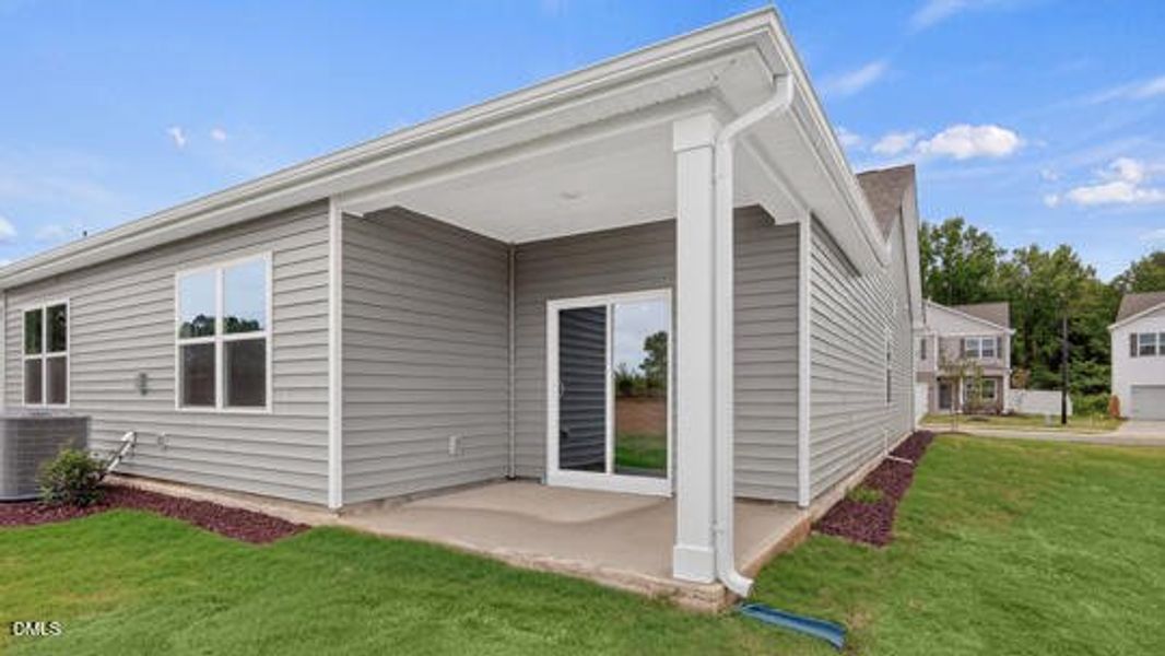Honeycutt Oaks_Cali Q_56_Gray_NOFP_SPEC-