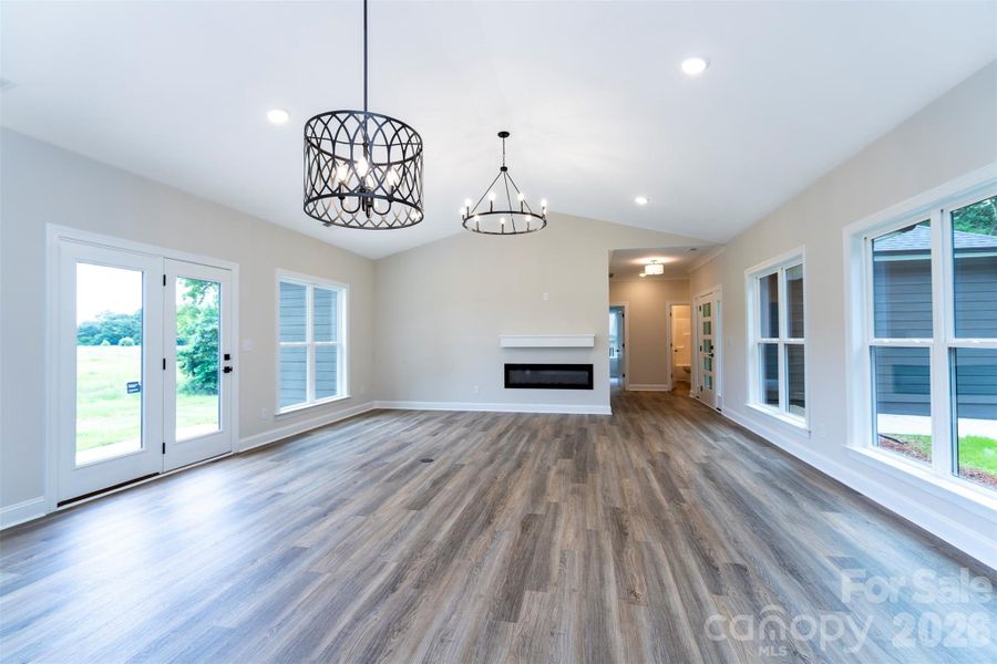 Spacious, unfurnished interior of a new home in , Monroe (Image 18).