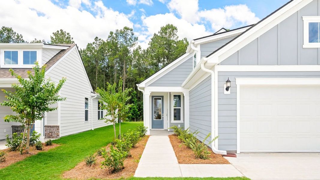 Exterior details and patio area of a home in Sun City Hilton Head, Bluffton (Image 3).