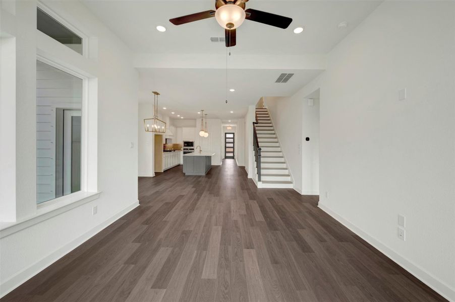 Spacious, unfurnished interior of a new home in Pomona 45' Homesites, Manvel (Image 34).
