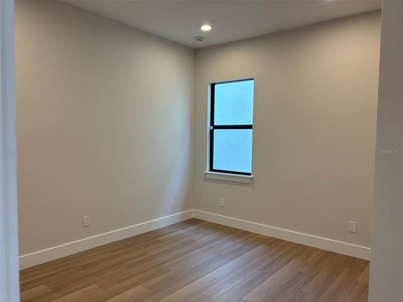 Spacious, unfurnished interior of a new home in Bella Collina, Montverde (Image 10).