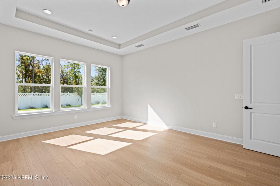 Spacious, unfurnished interior of a new home in SilverLeaf, St. Augustine (Image 39). Spacious, unfurnished interior of a new home in SilverLeaf, St. Augustine (Image 39).