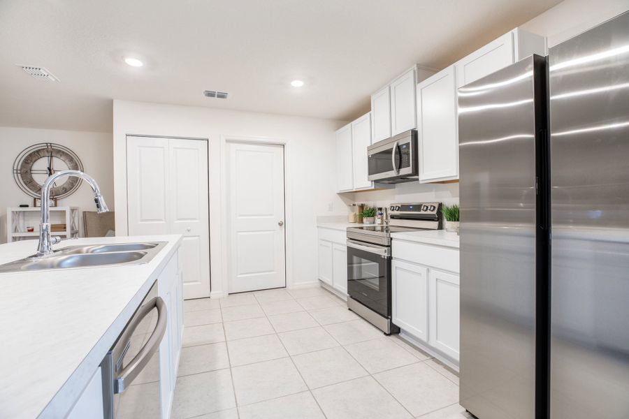 Representative furnished interior of a home built from the Marigold by Maronda Homes in Coastal Communities, Edgewater (Image 5).