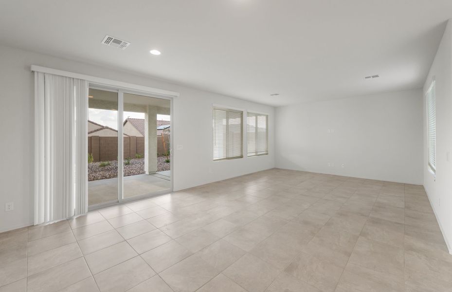 Spacious, unfurnished interior of a new home in Sun City Anthem at Merrill Ranch, Florence (Image 21). Spacious, unfurnished interior of a new home in Sun City Anthem at Merrill Ranch, Florence (Image 21).