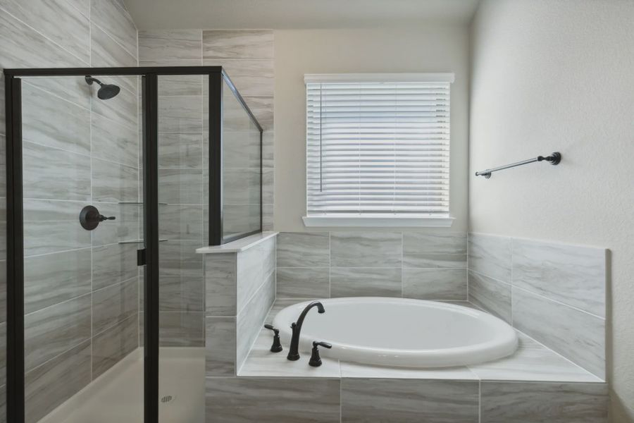 Furnished interior view inside a new home in Summer Crest, Fort Worth (Image 7).