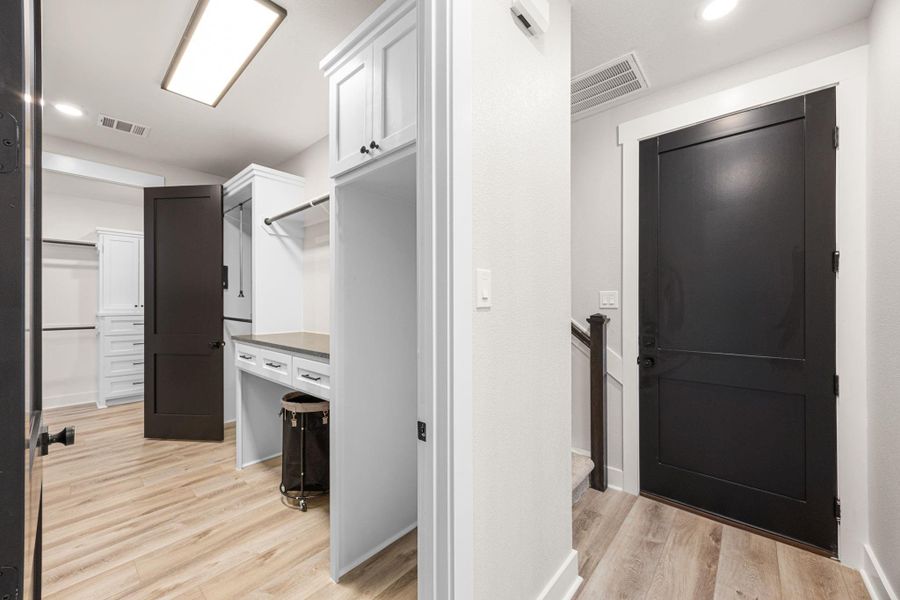 Image 29 of a home in .