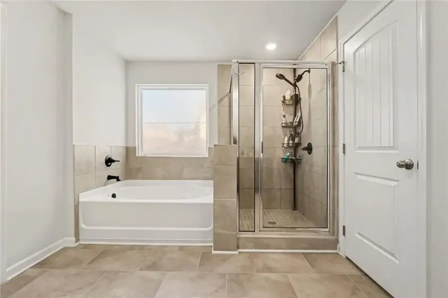 Furnished interior view inside a new home in , Dallas (Image 11).