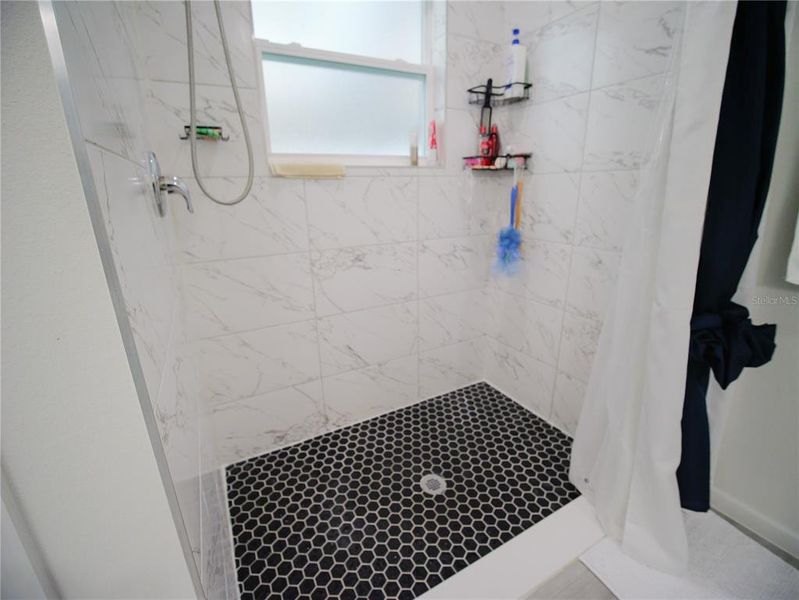 Close-up of interior finishes inside a home in , Ocala (Image 18). Close-up of interior finishes inside a home in , Ocala (Image 18).