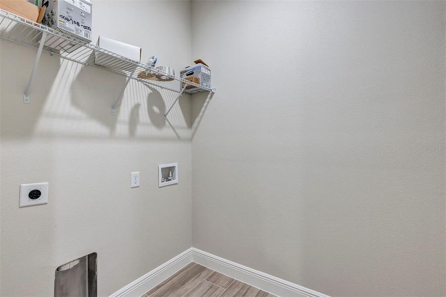 Spacious, unfurnished interior of a new home in , Summerfield (Image 33).