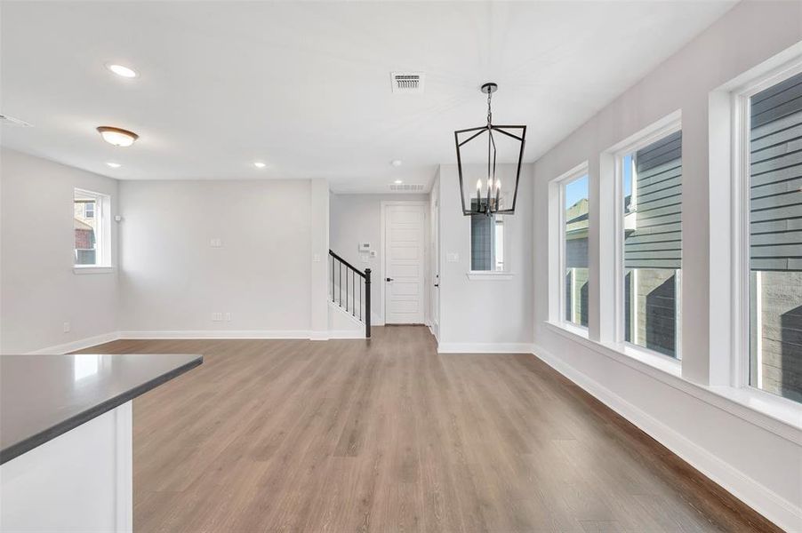 Spacious, unfurnished interior of a new home in Painted Tree Woodland West – Cottages, McKinney (Image 29).