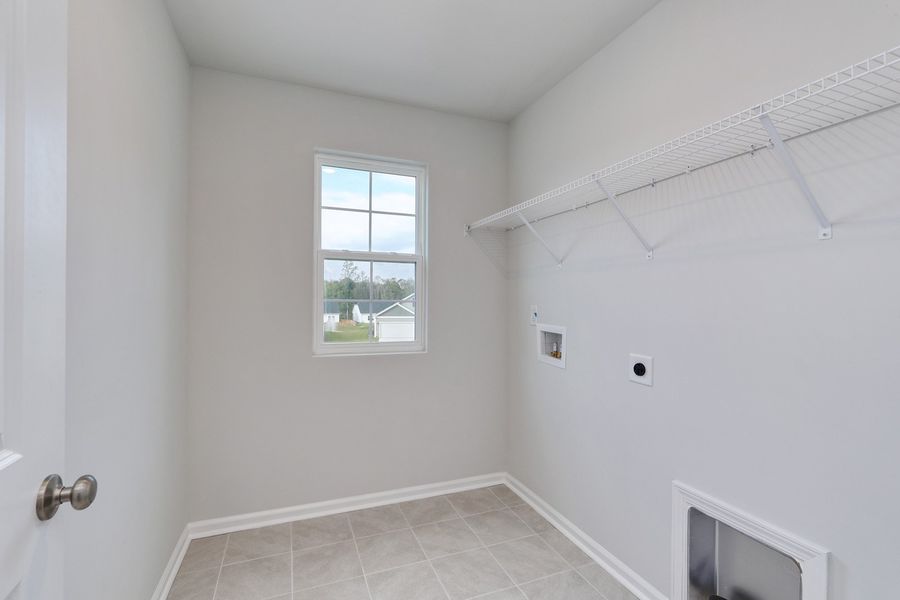 Spacious, unfurnished interior of a new home in Jordan Grove, Conway (Image 43).