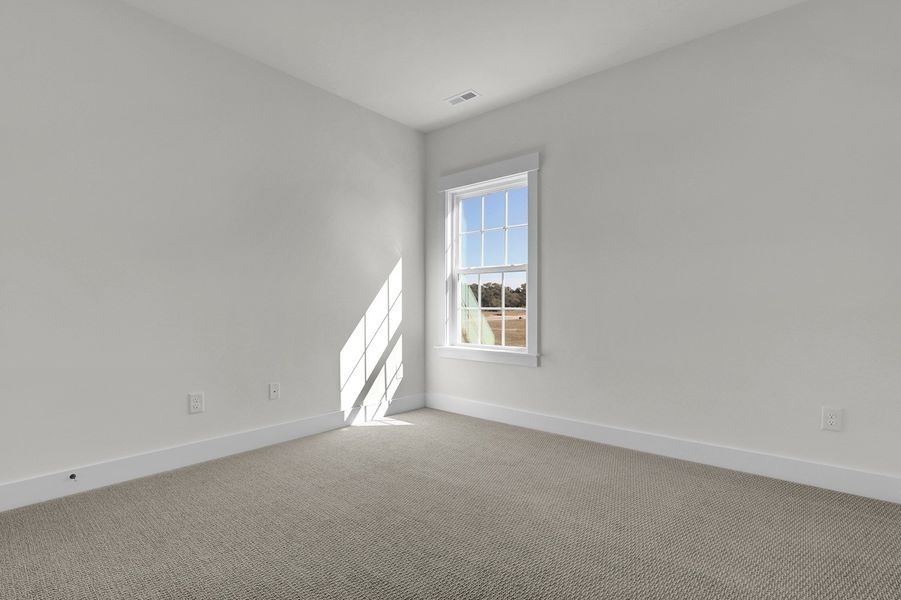 Spacious, unfurnished interior of a new home in East Wynd, Hampstead (Image 26). Spacious, unfurnished interior of a new home in East Wynd, Hampstead (Image 26).
