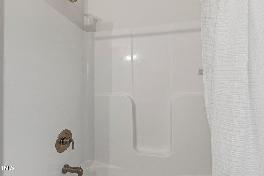 553 Sturgeon St Smithfield NC-large-029- 553 Sturgeon St Smithfield NC-large-029-