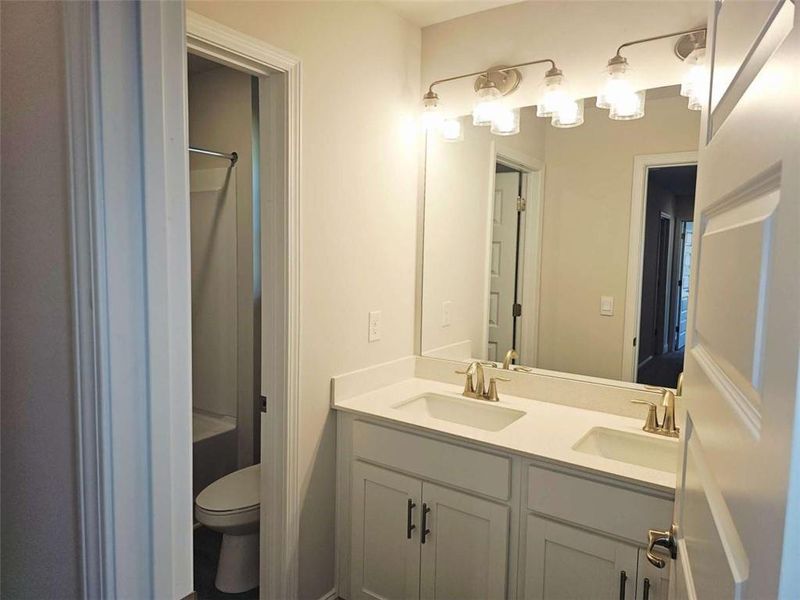 Furnished interior view inside a new home in Scarlett Place, Bowdon (Image 6).