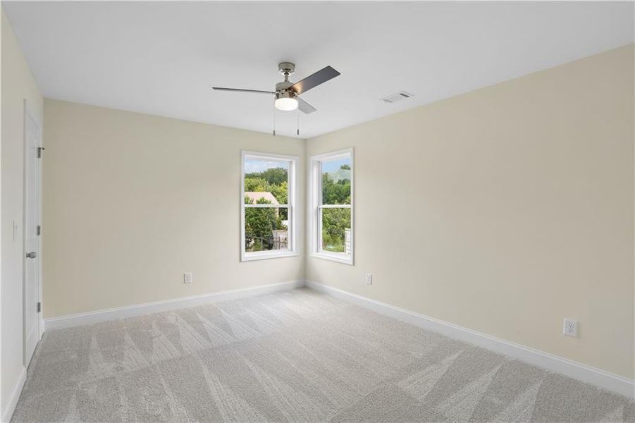Spacious, unfurnished interior of a new home in , Flowery Branch (Image 29).