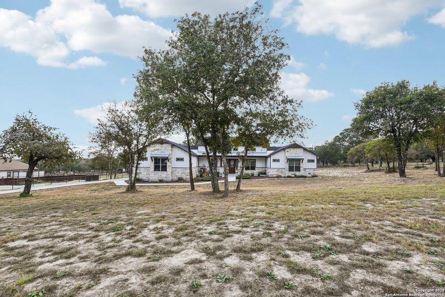 Natural landscape and outdoor views near  in Adkins (Image 38).