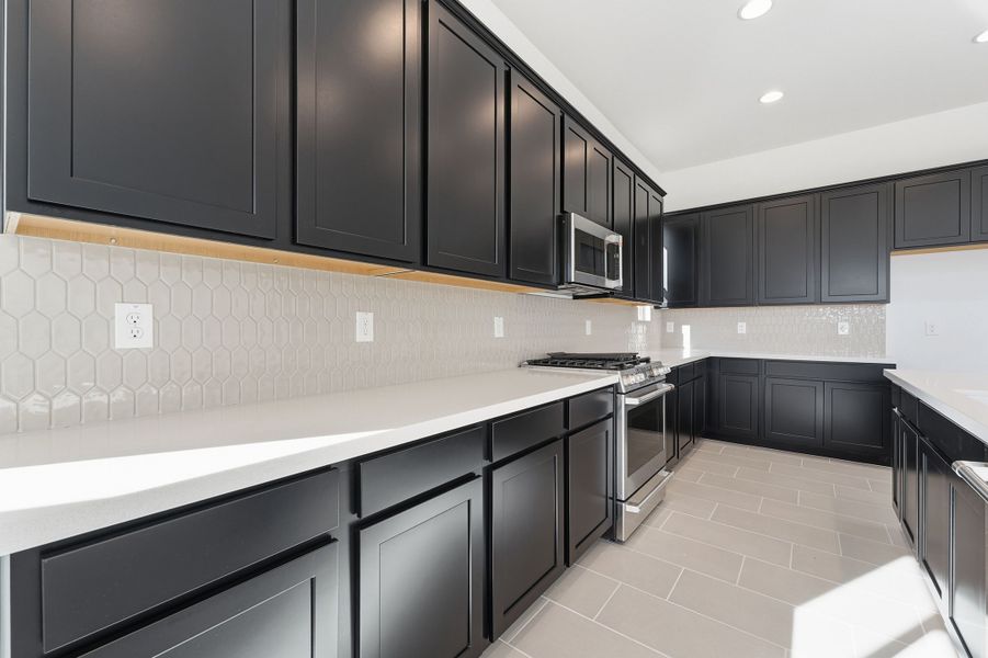 Furnished interior view inside a new home in Combs Ranch, San Tan Valley (Image 9).