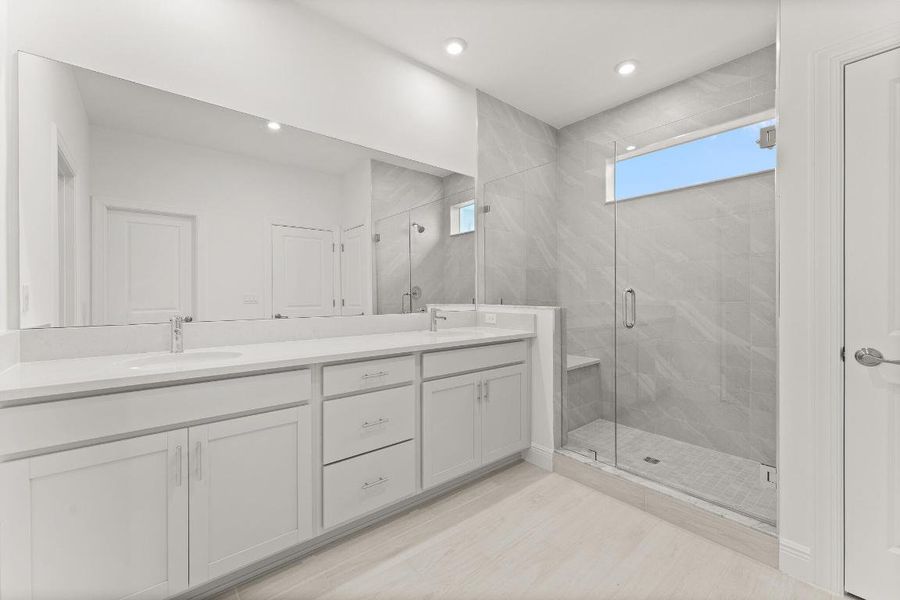 US_SEF_DYLAN_LOT 87_OWNERS BATH 2 US_SEF_DYLAN_LOT 87_OWNERS BATH 2