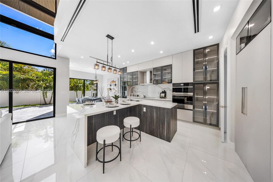 Furnished interior view inside a new home in , Fort Lauderdale (Image 40).