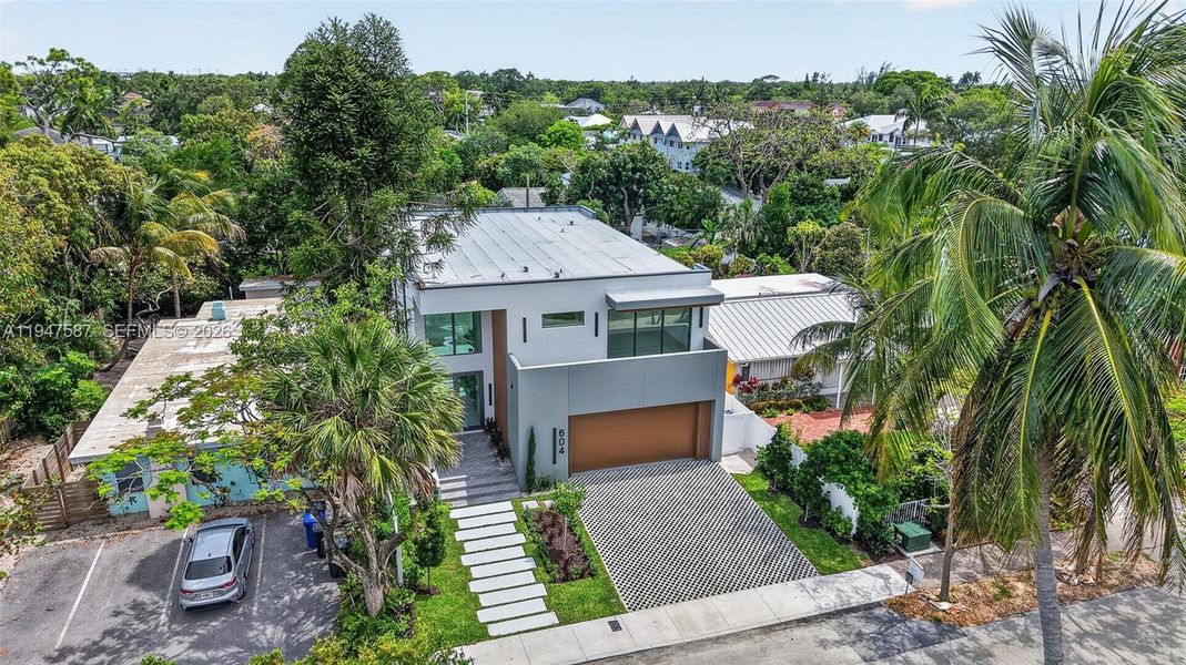 Front exterior of a new home in , Fort Lauderdale, FL, highlighting curb appeal (Image 30).