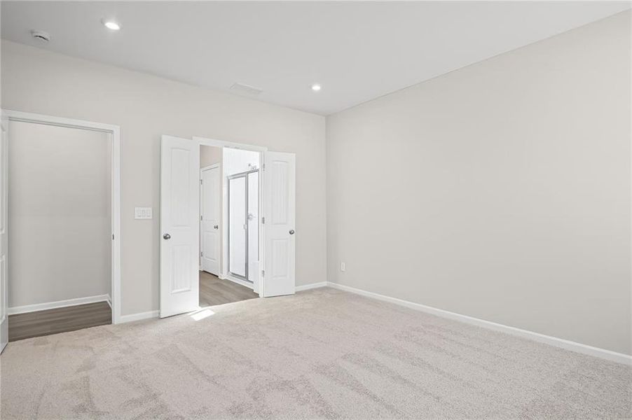 Spacious, unfurnished interior of a new home in Easton Park, Dallas (Image 16).