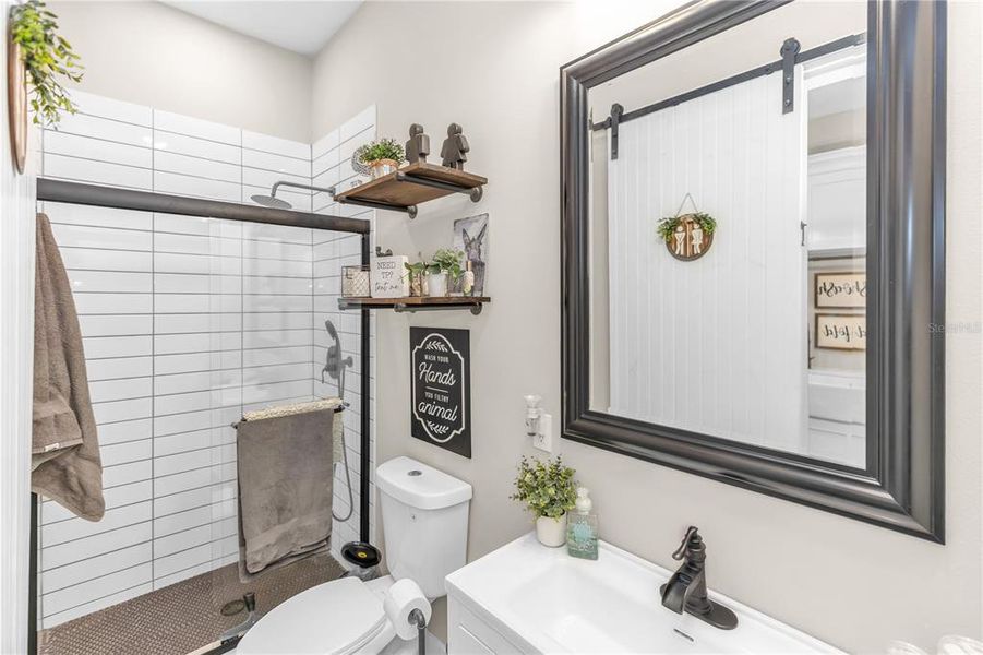 Furnished interior view inside a new home in , Osteen (Image 9).