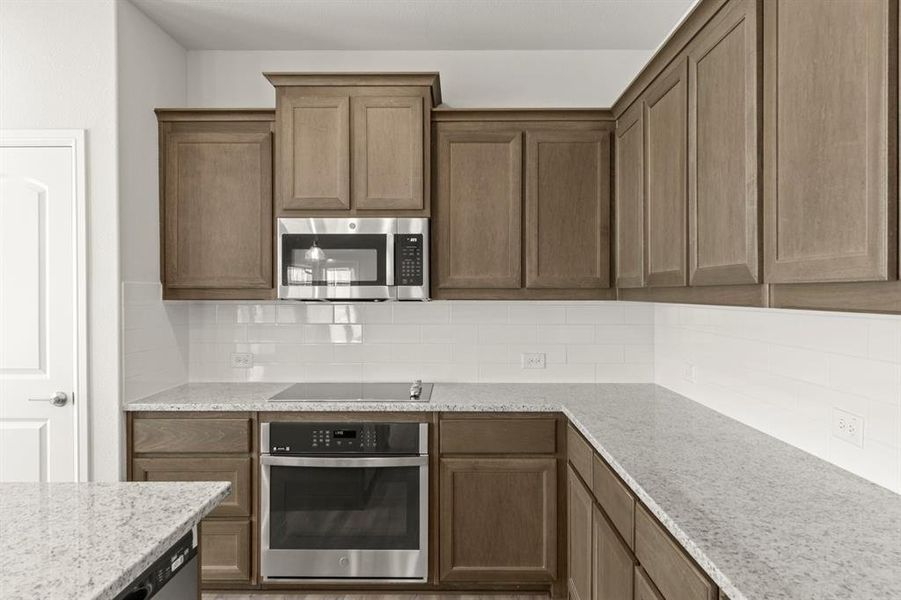 1640 Meadow Crest - Kitchen (4)