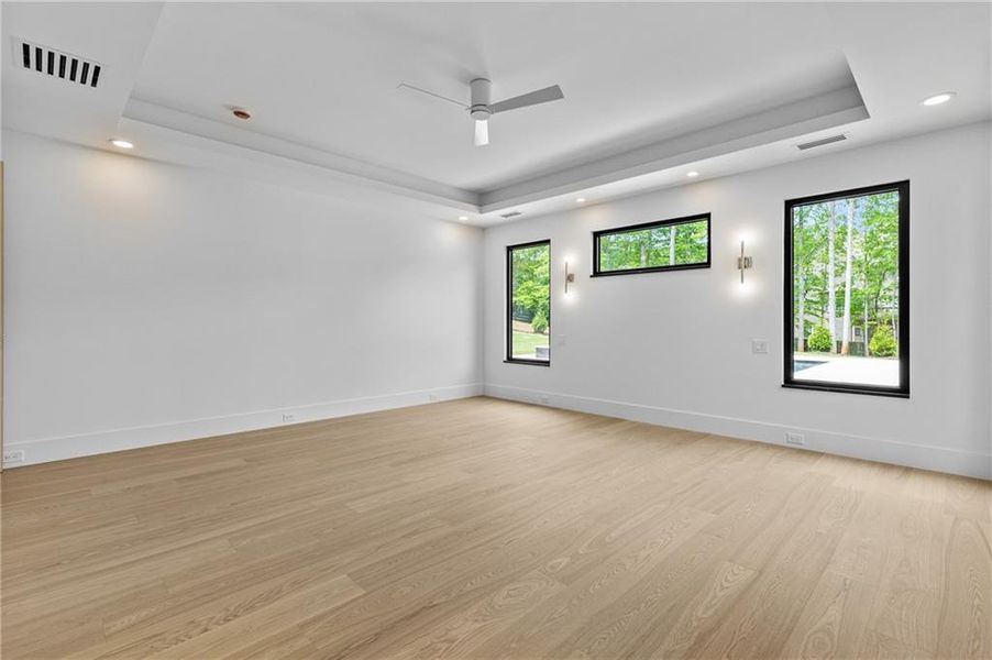 Spacious, unfurnished interior of a new home in , Sugar Hill (Image 68).