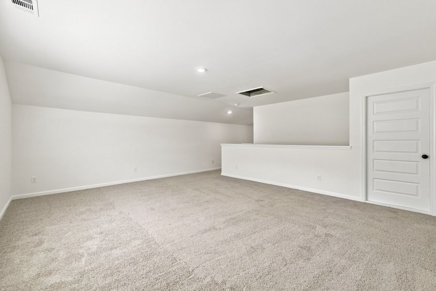 Spacious, unfurnished interior of a new home in Ambridge, Conway (Image 35). Spacious, unfurnished interior of a new home in Ambridge, Conway (Image 35).