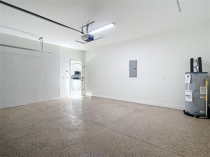 Spacious, unfurnished interior of a new home in , North Port (Image 36).