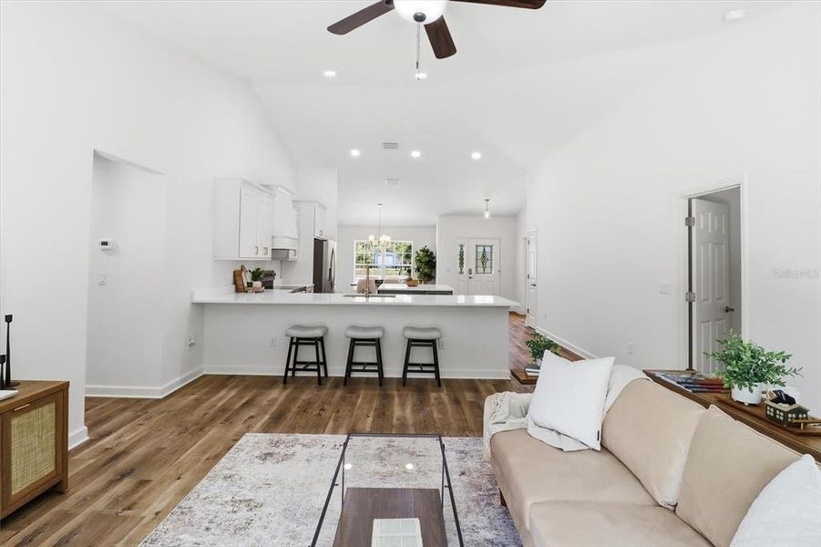 Furnished interior view inside a new home in , Crystal River (Image 7).