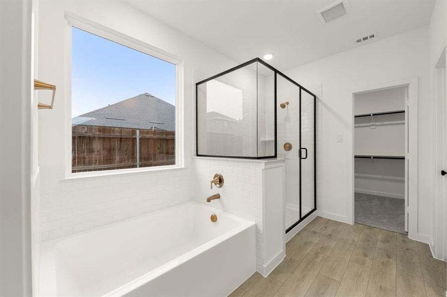 15. 1506 Bushman - Bath (2)