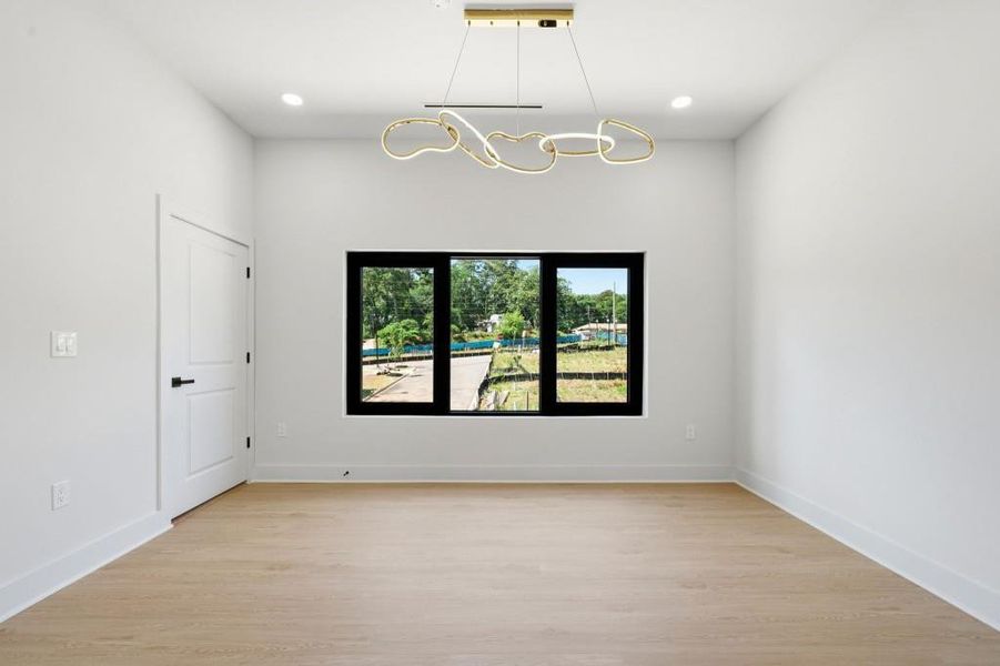 Spacious, unfurnished interior of a new home in , Decatur (Image 35).