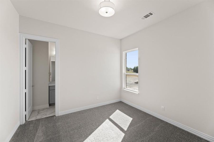 325 Slimp-Bedroom-4 325 Slimp-Bedroom-4