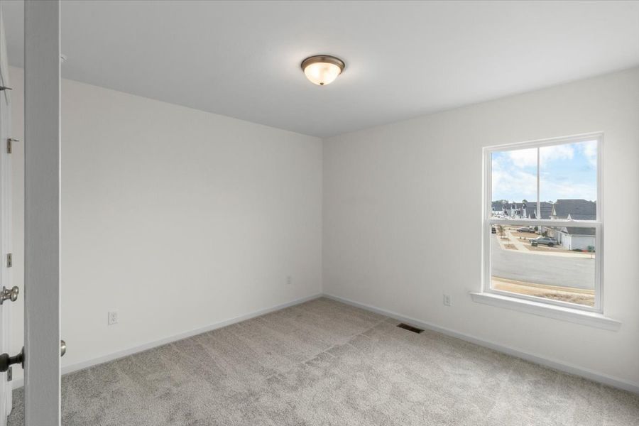 Spacious, unfurnished interior of a new home in Windsor, North Augusta (Image 20).