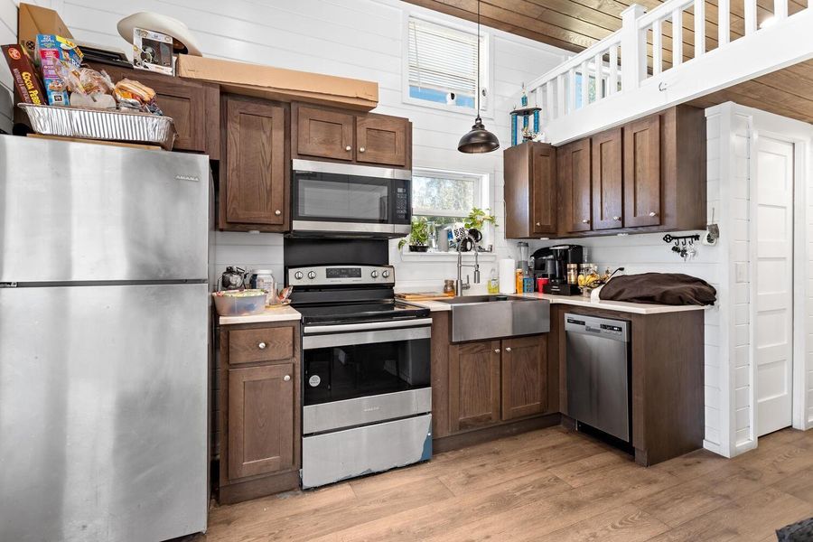 Furnished interior view inside a new home in , Liberty (Image 8).