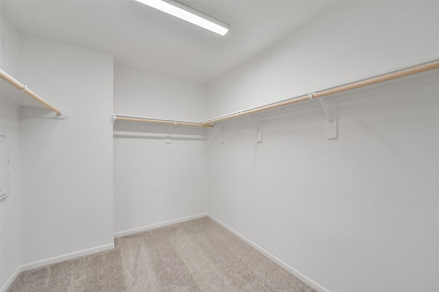 Spacious, unfurnished interior of a new home in , Houston (Image 19).