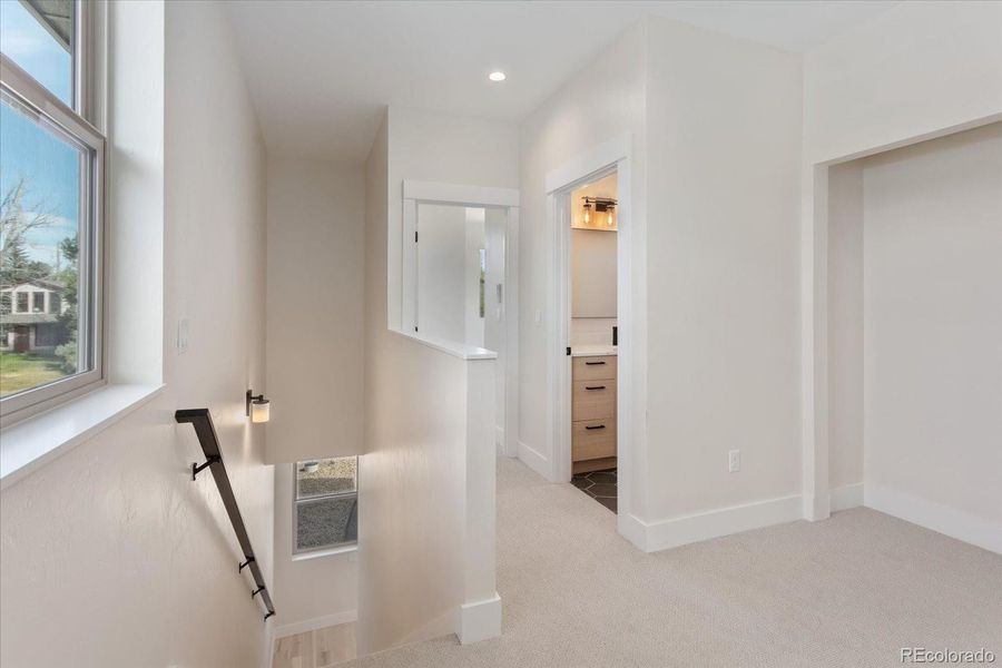 Image 39 of a home in .