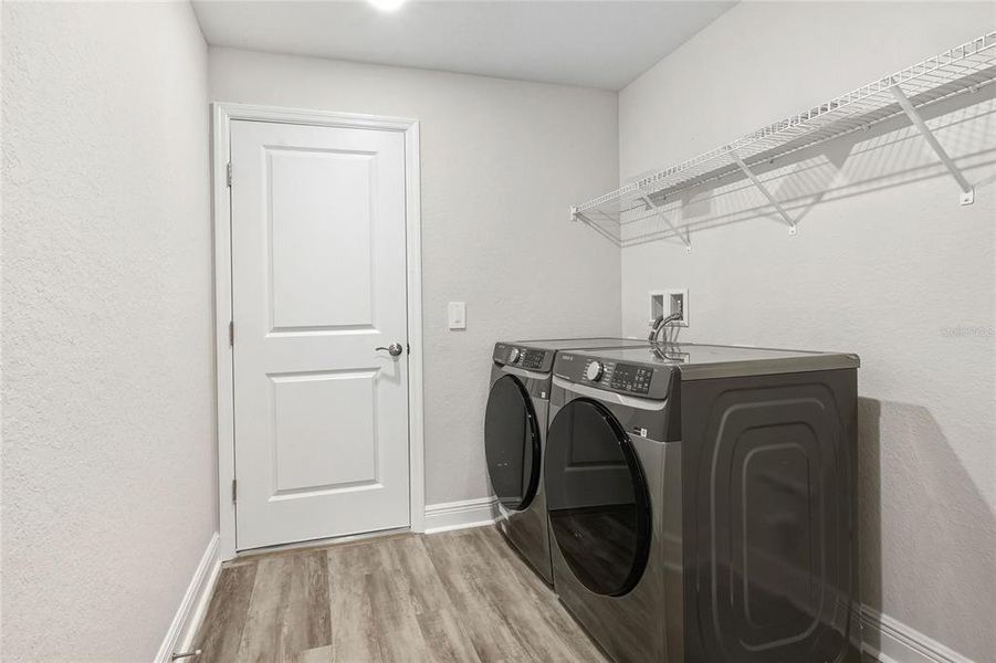 Furnished interior view inside a new home in , Lakeland (Image 11).