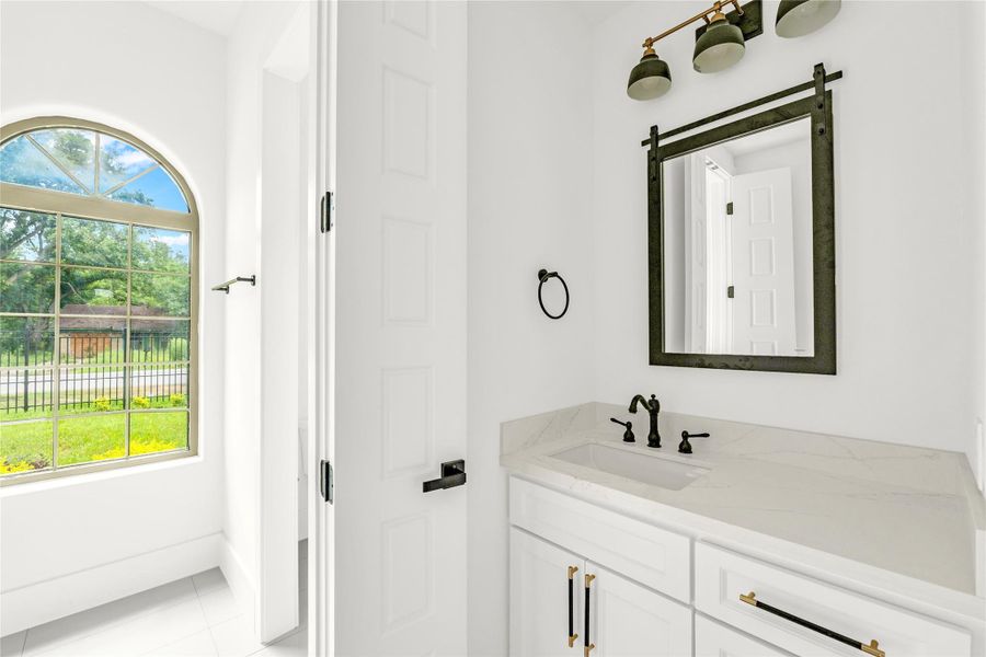 En-suite bathroom 4 in the casita