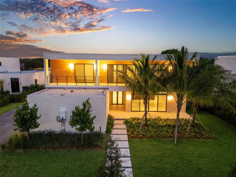 Exterior details and patio area of a home in , Weston (Image 42).